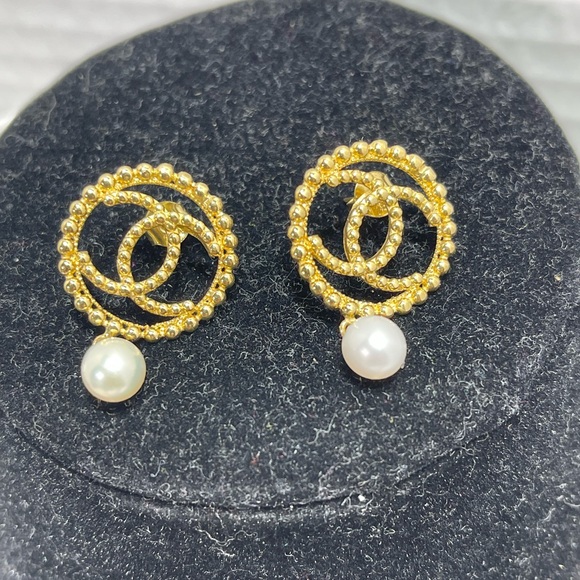 Jewelry - K 18 Earrings5.12 gm CC logo  2 inches diameter,with pearl, stud type,